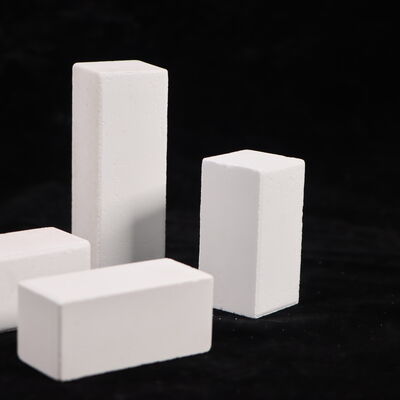 90MPA से अधिक कोल्ड क्रशिंग स्ट्रेंथ वाले, कोरंडम मुलाइट से बने और 2.8gcm3 घनत्व वाले भट्टी पोस्ट, औद्योगिक भट्टी प्रणालियों में प्रदर्शन के लिए इंजीनियर किए गए