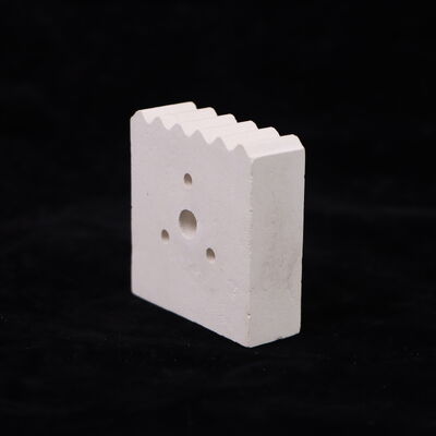 कठोरता 7 से 8 मोह्स मुलाइट सिरेमिक थर्मल इन्सुलेटर जो गर्मी इन्सुलेशन प्रदान करता है और गलनांक 1840 से 1850 डिग्री सेल्सियस है